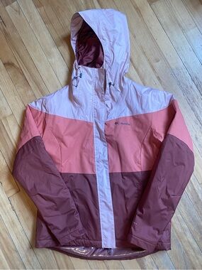 NWOT Columbia Colorblock Hooded Winter Jacket Pink & Rose Warm Ski Coat